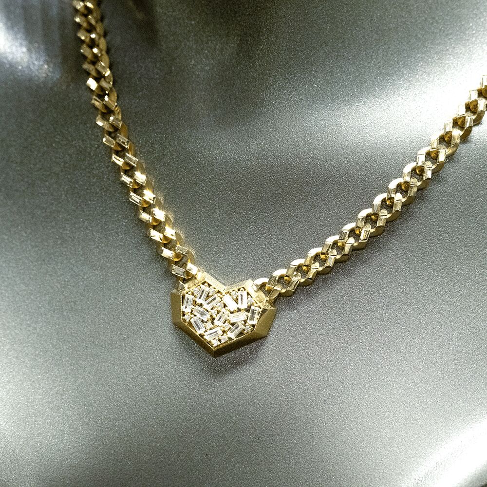 14 Ayar Geniş Yaka Altın Gerdanlık