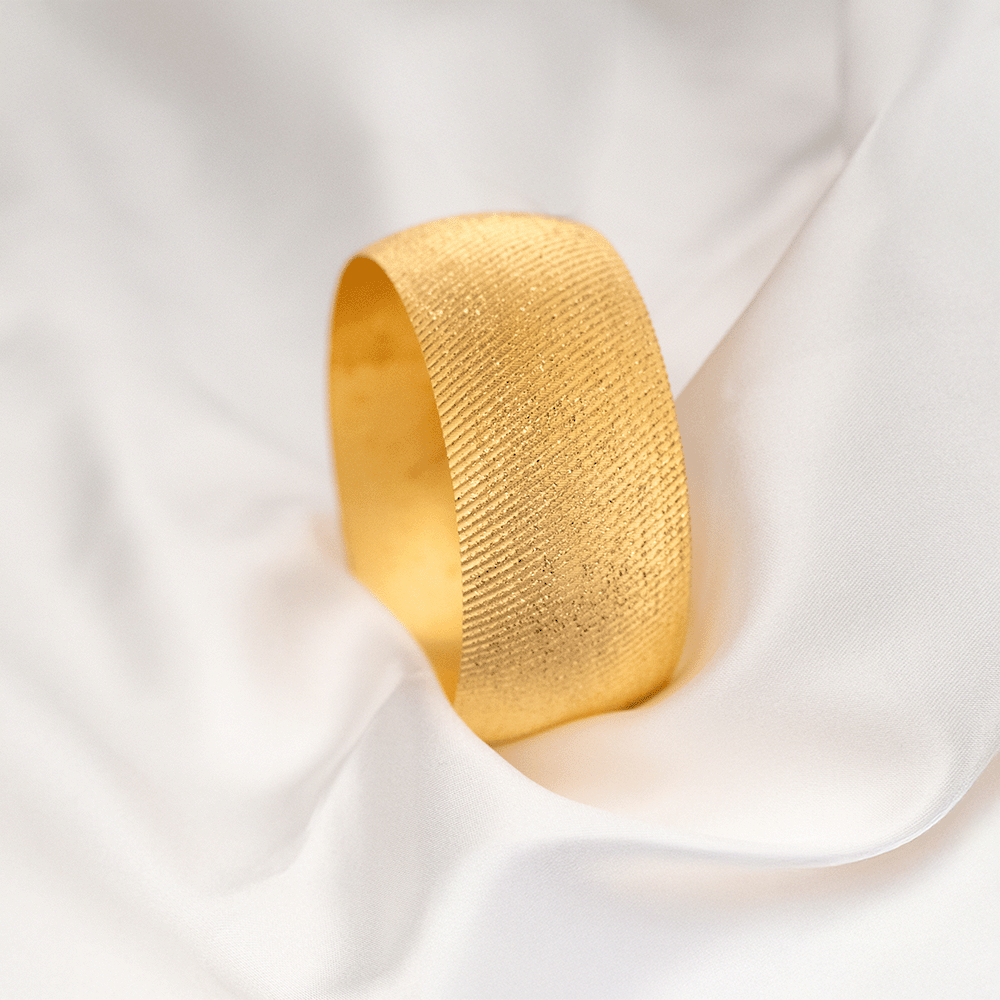 22 Ayar Çapraz Çizgili Kalemli Mega Altın Bilezik 50 Gr