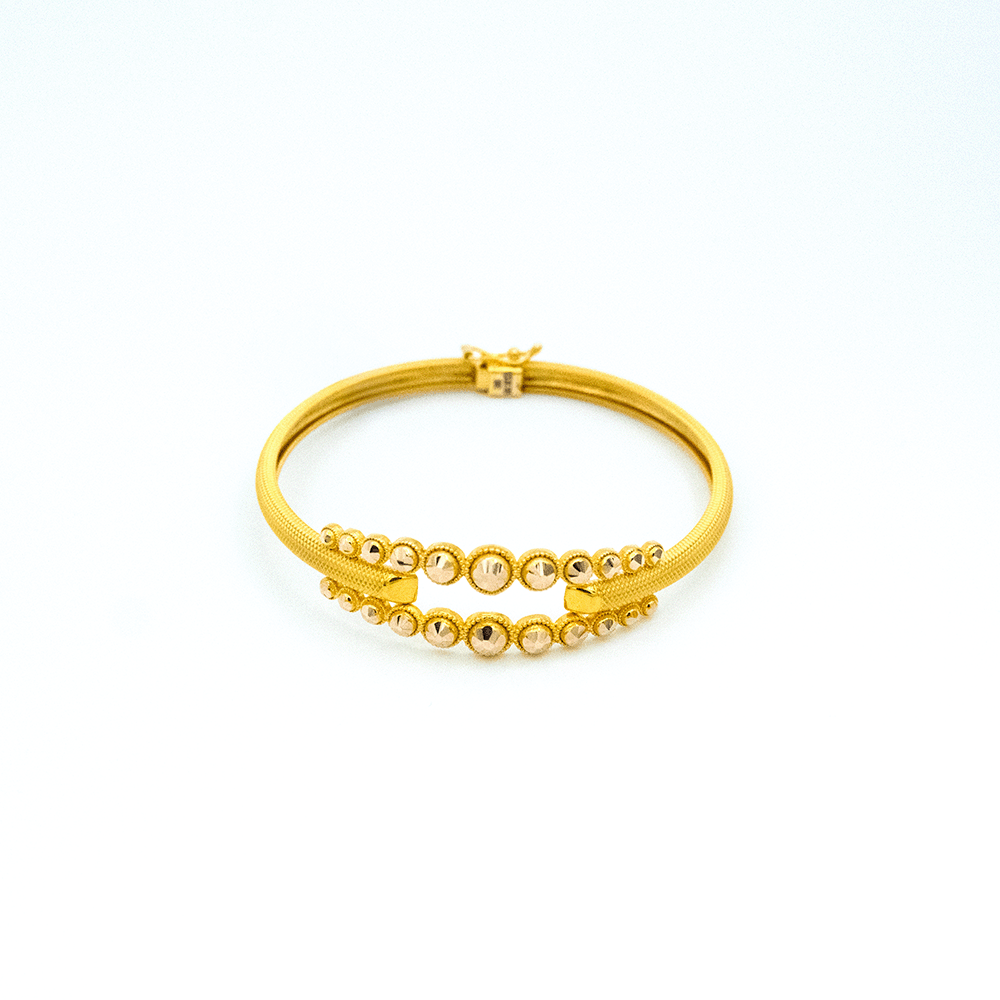 14 Ayar Göz Kamaştırıcı Kelepçe Altın Bileklik