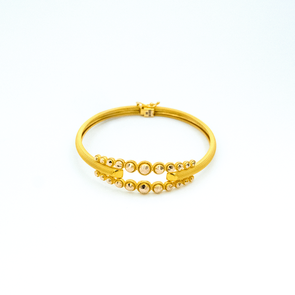 14 Ayar Göz Kamaştırıcı Kelepçe Altın Bileklik