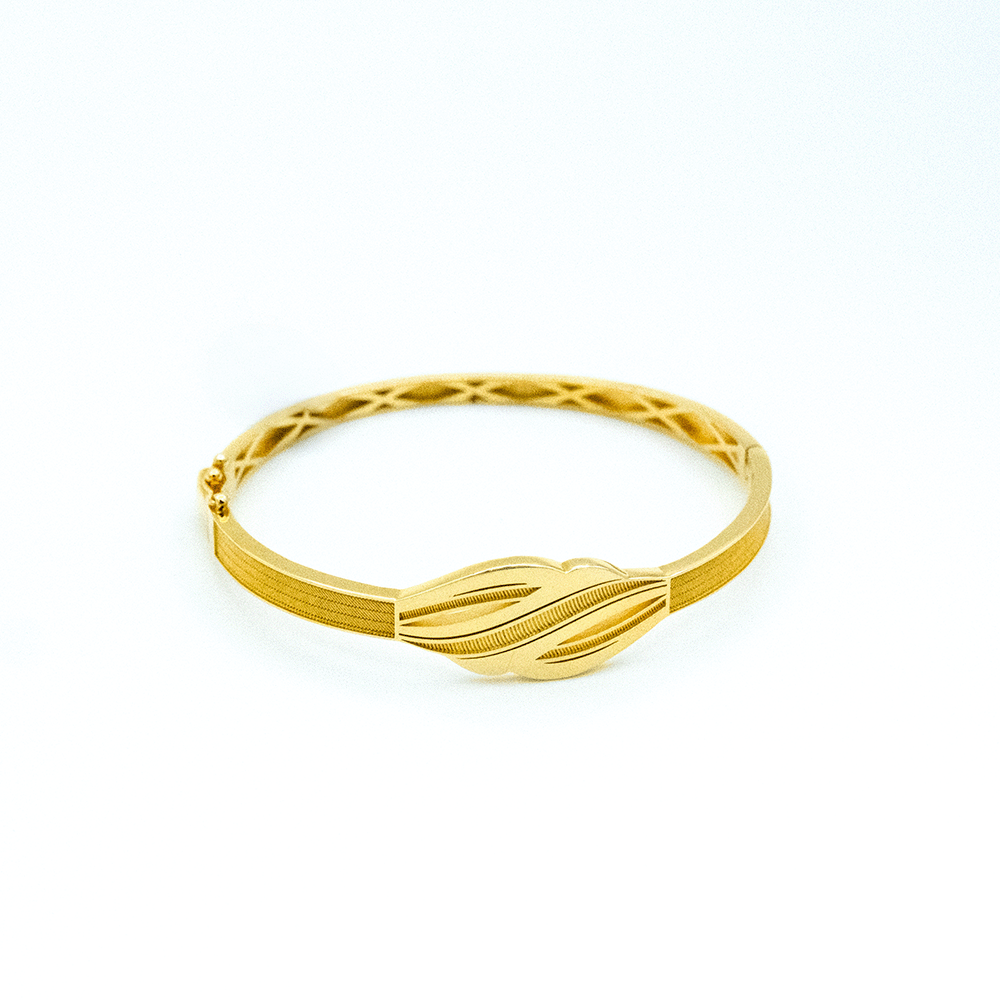 14 Ayar Narin Hüzün Kelepçe Altın Bileklik