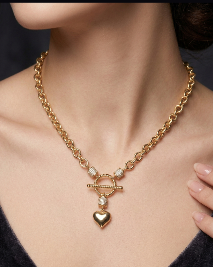 14 Ayar Işıltılı Silindir Geçişli Kalpli Zincir Kolye