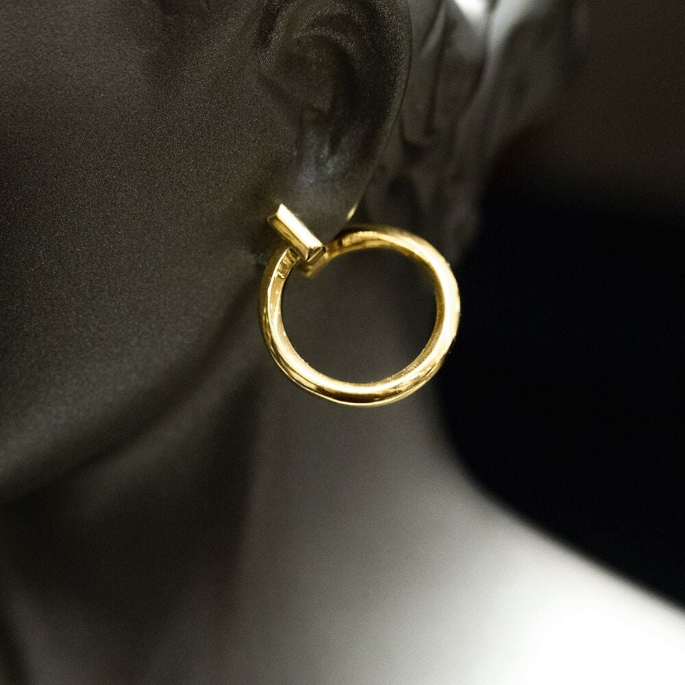 14 Ayar Dengeli Form Altın Küpe