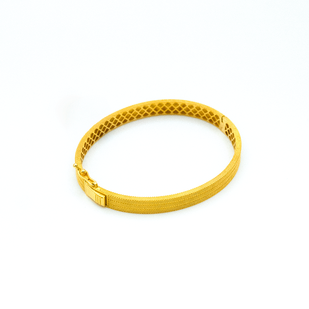 14 Ayar Efsane Duruş Kelepçe Altın Bileklik