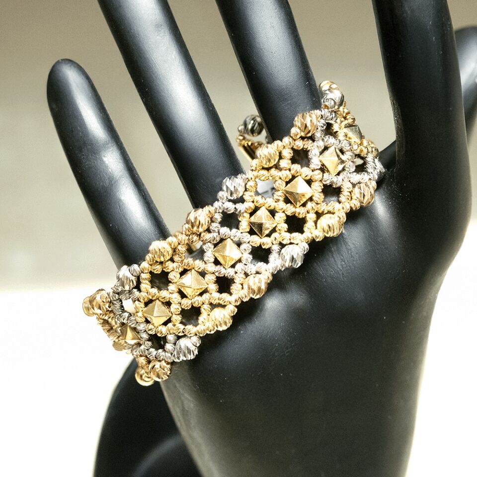 14 Ayar Üçgen Detaylı Dorika Altın Bileklik