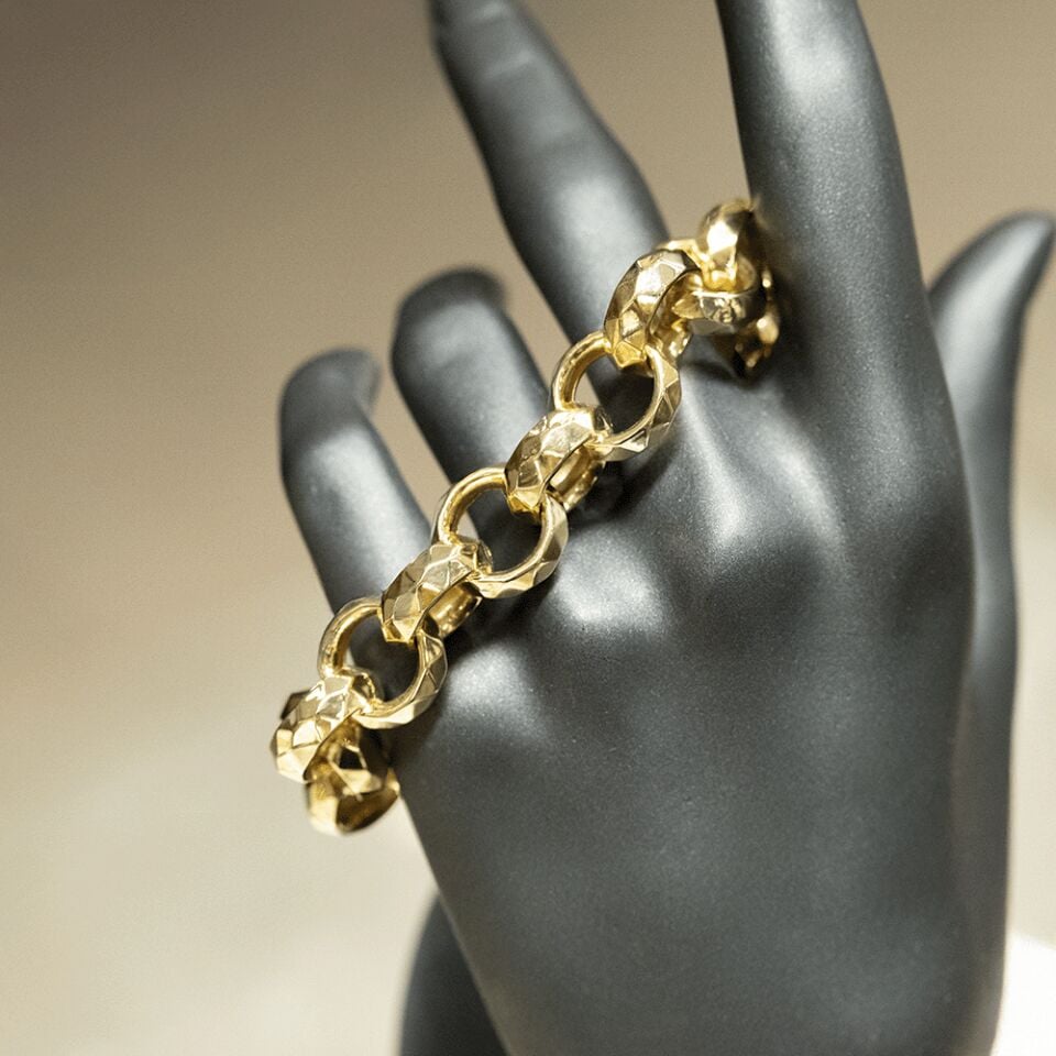 14 Ayar Daire Halkalı Sıralı Altın Bileklik