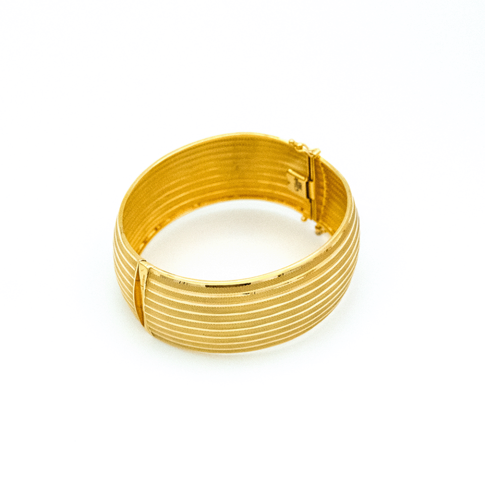 14 Ayar Zümrüt Şıklığı Kelepçe Altın Bileklik