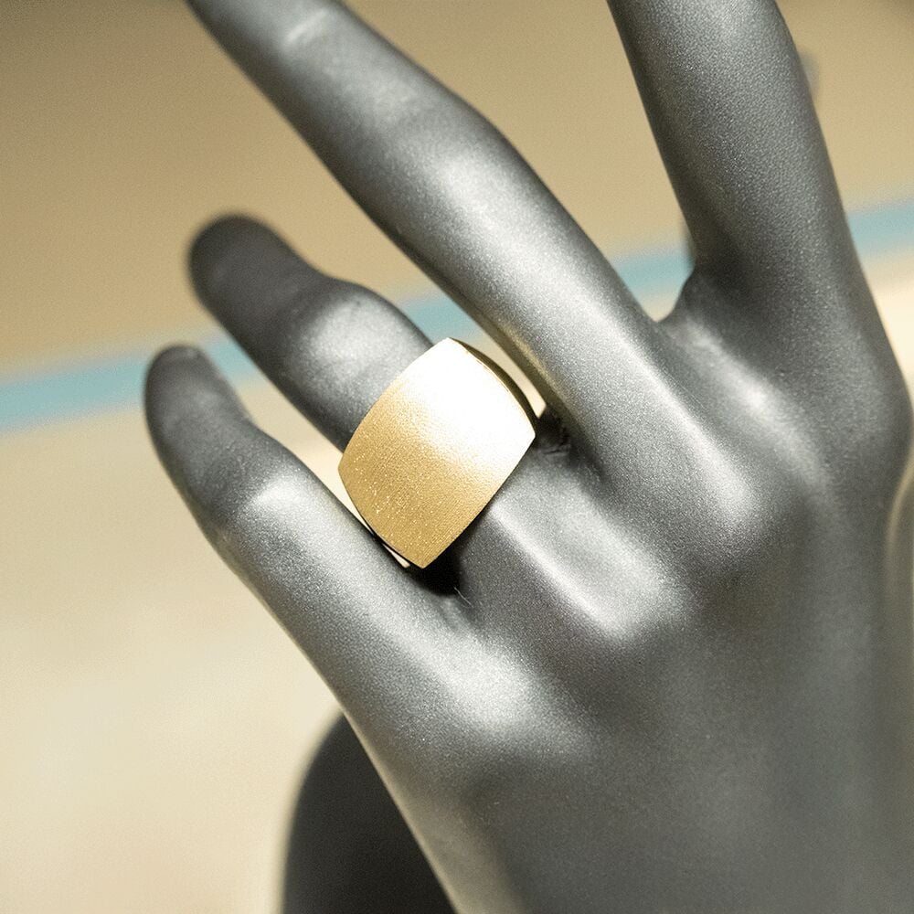 14 Ayar Çizgi Detaylı Altın Yüzük