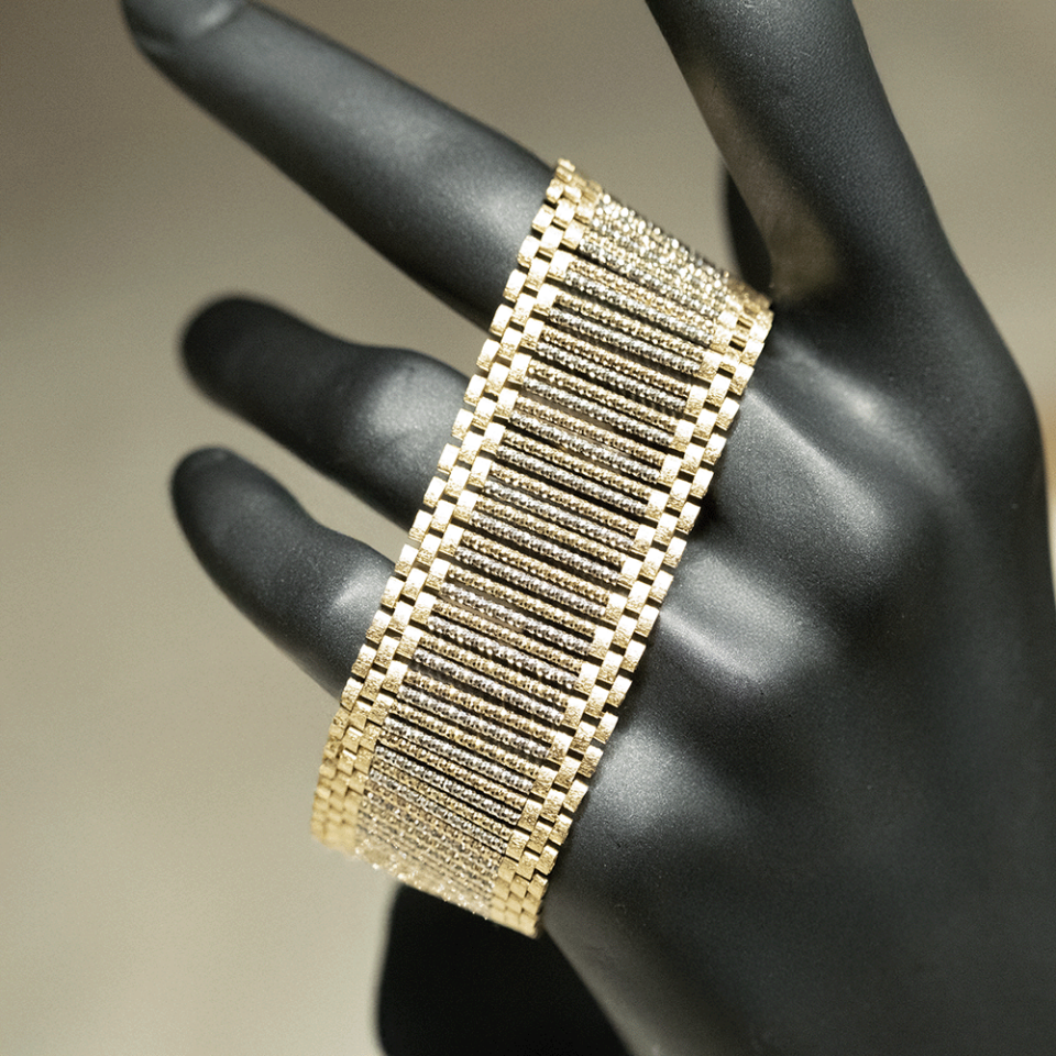 14 Ayar Serin Parıltı Altın Bileklik