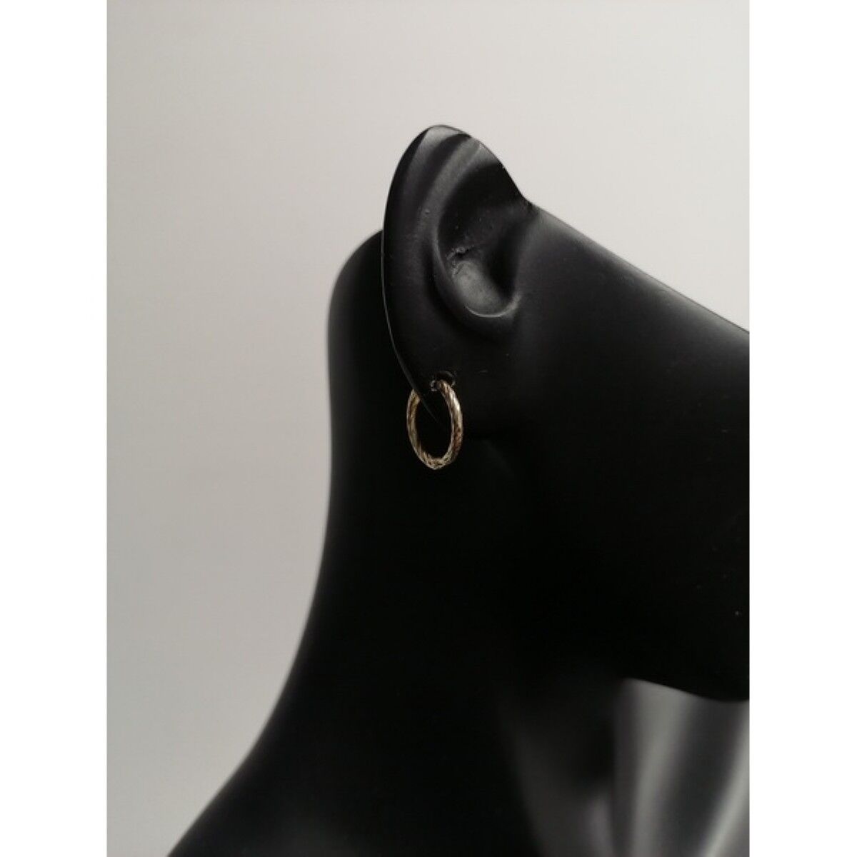 Burgu Desenli Halka Küpe