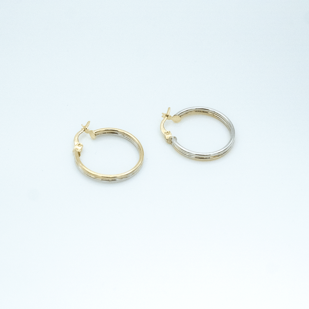 14 Ayar Renkli Sıralı Altın Küpe