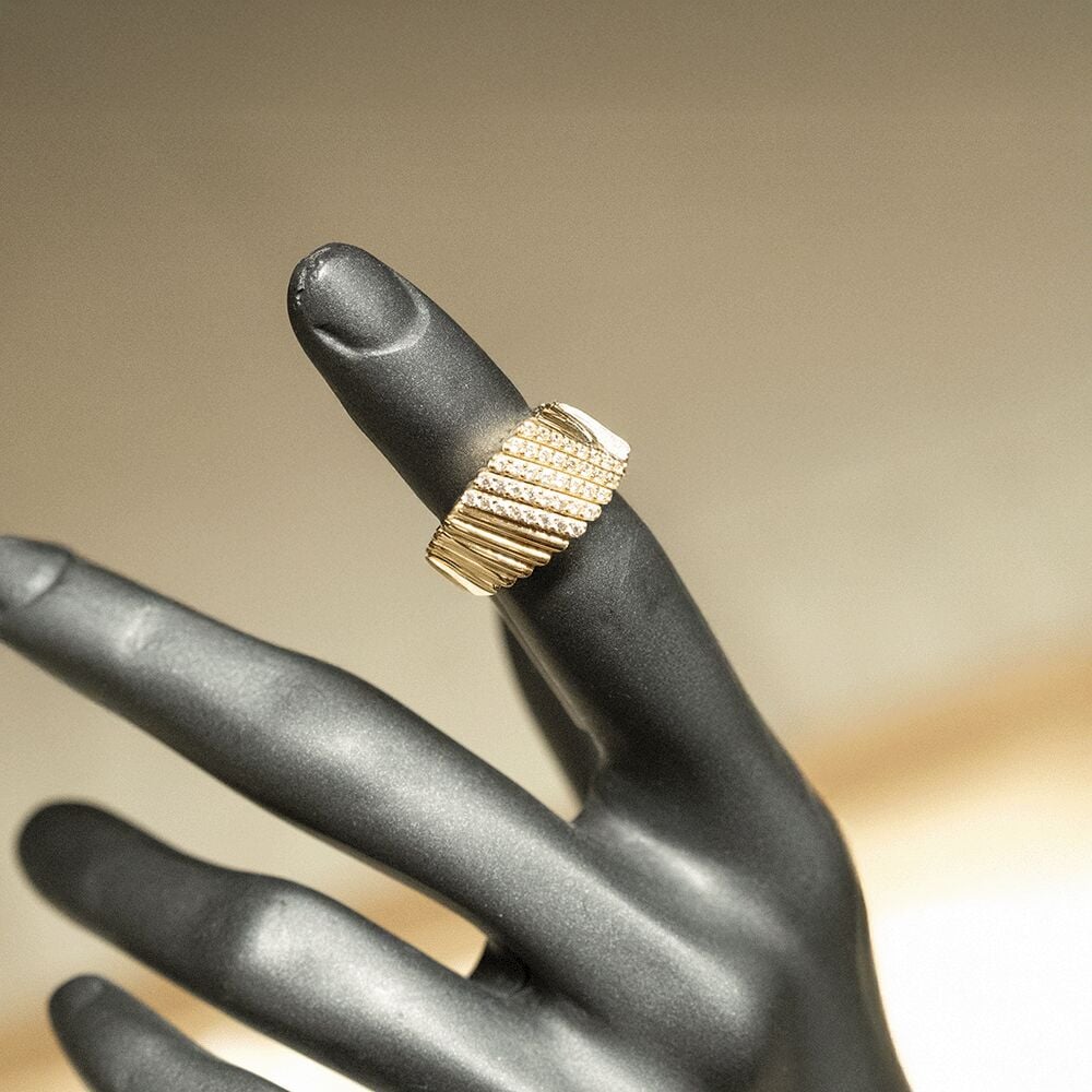 14 Ayar Duru Tutuş Altın Yüzük