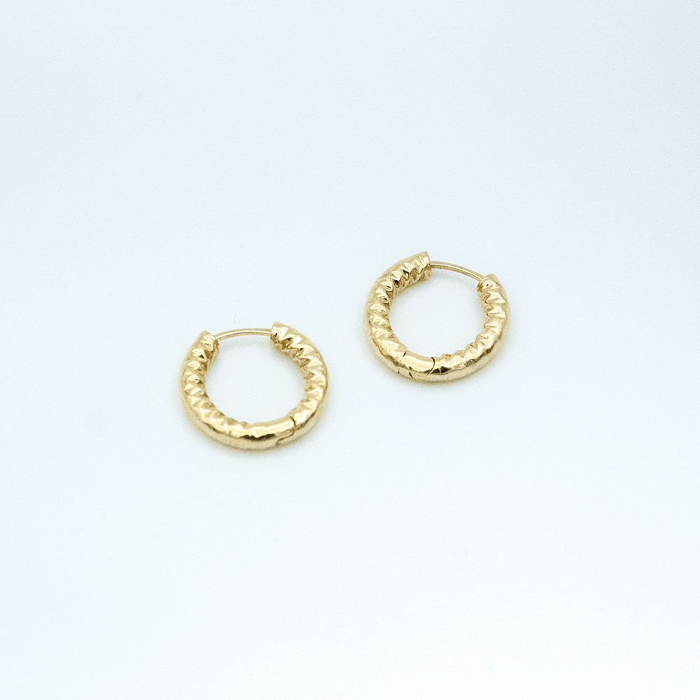 14 Ayar Parlak Kısımlı Altın Küpe