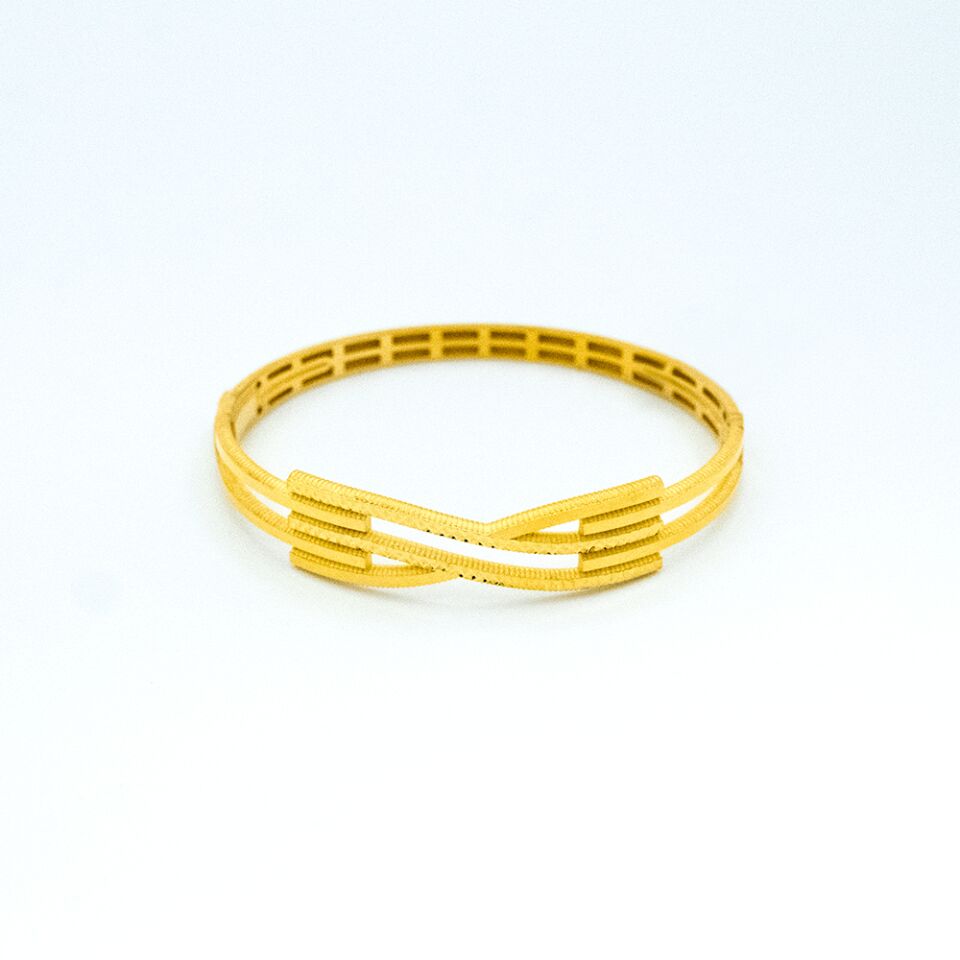 14 Ayar Saydam Dokunuş Kelepçe Altın Bileklik