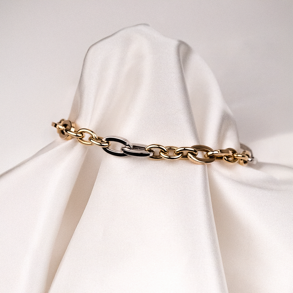 14 Ayar Renkli Oval Halka Altın Bileklik