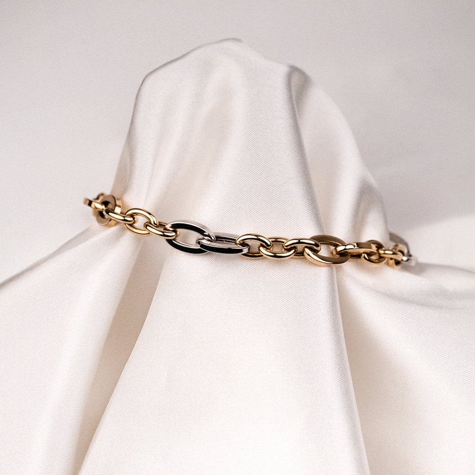 14 Ayar Renkli Oval Halka Altın Bileklik