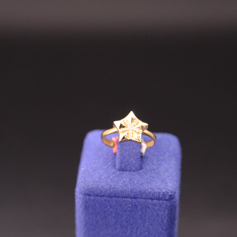 14 Ayar Işıltılı Modern Yıldız Altın Yüzük