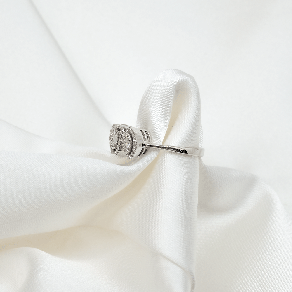 14 Ayar Baget Pırlanta Yüzük