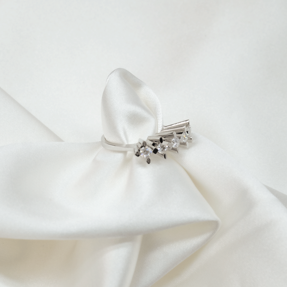 14 Ayar Beştaş Pırlanta Yüzük