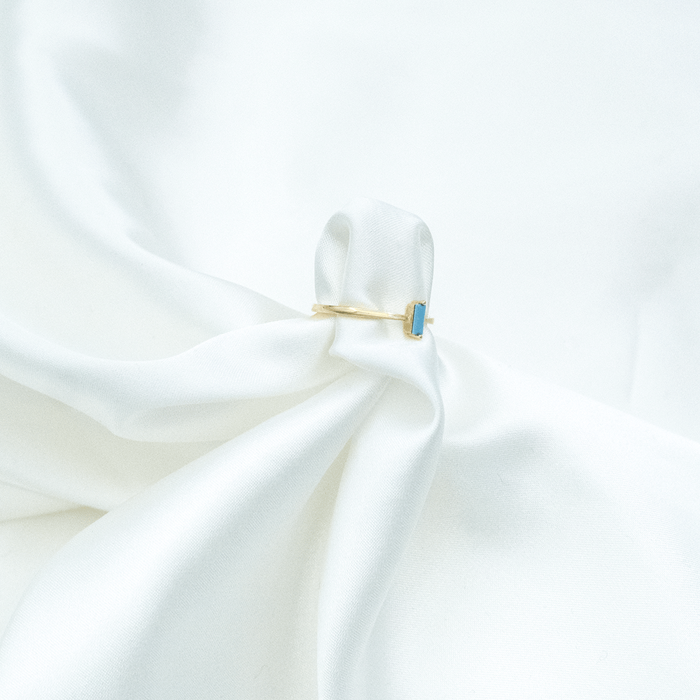 14 Ayar Mavi Dikdörtgen Taşlı Altın Yüzük