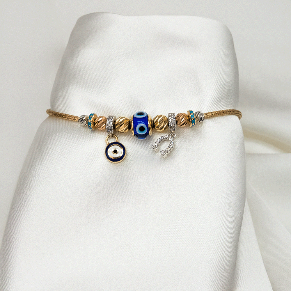 14 Ayar Nazar Boncuğu ve Nal Charmlı Altın bileklik