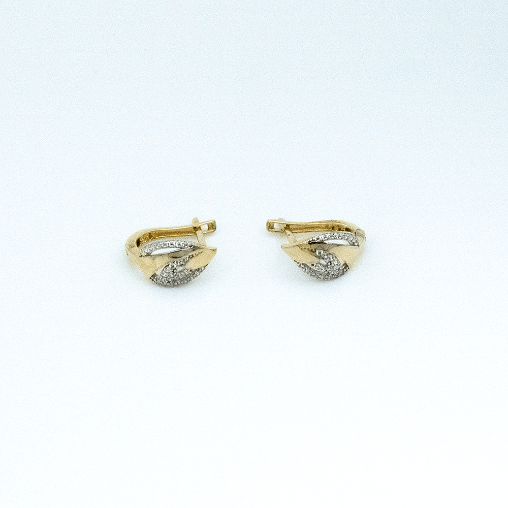 14 Ayar Taşlı Boşluklu Detaylı Altın Küpe