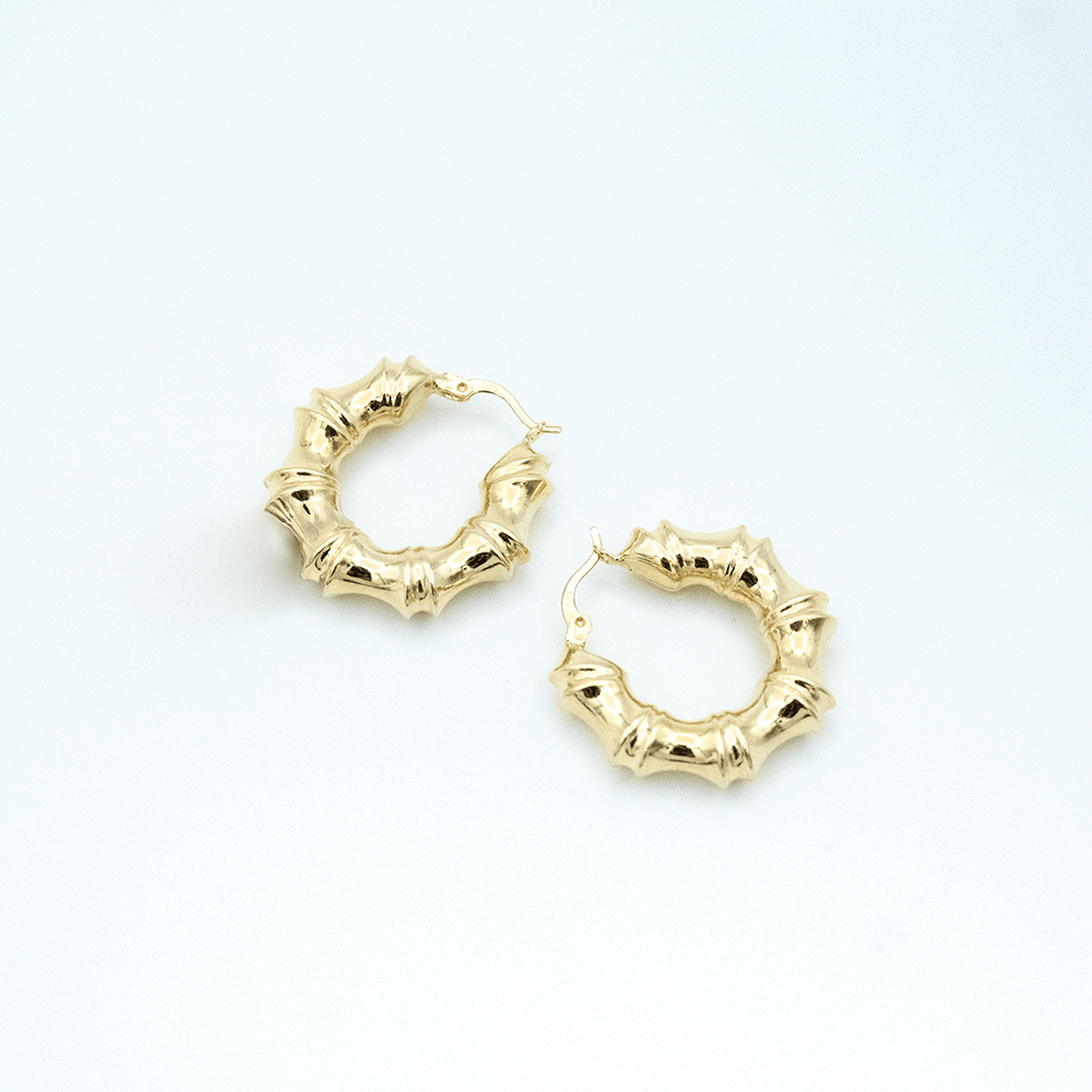 14 Ayar Aynalı Desenli Parlak Altın Küpe