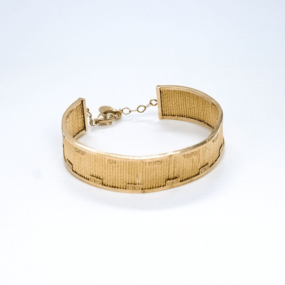 14 Ayar Hasır Model Çerçeveli Kelepçe Altın Bileklik