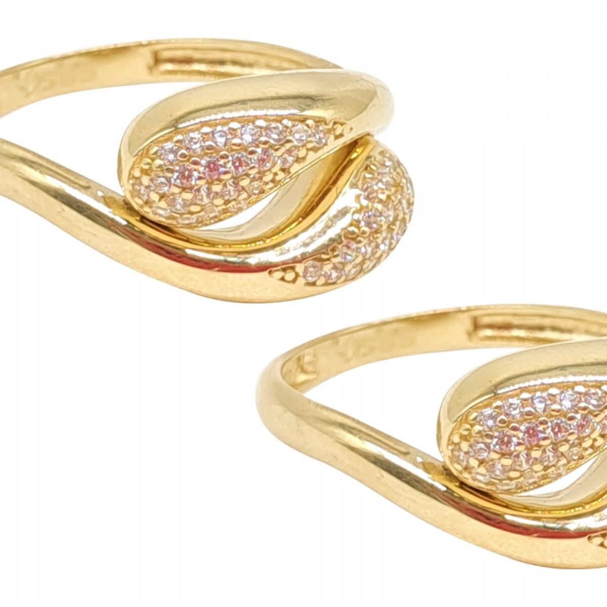 14 Ayar Taşlı Damla Altın Yüzük