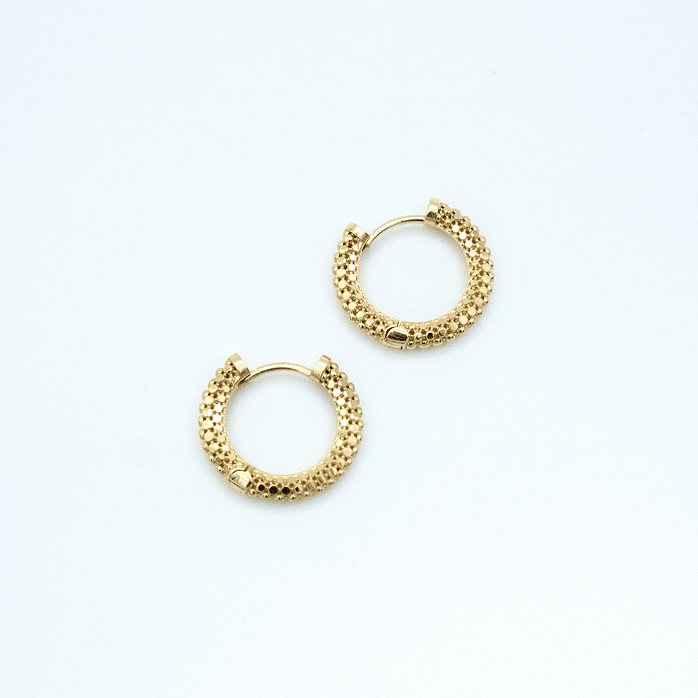 14 Ayar Boşluklu Daire Altın Küpe