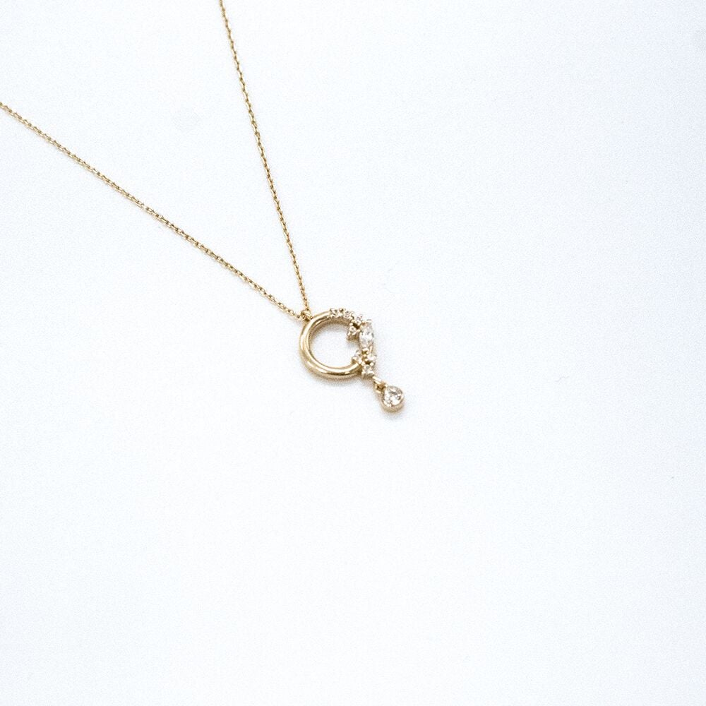 14 Ayar Şekilli Taş ve Damla Altın Kolye