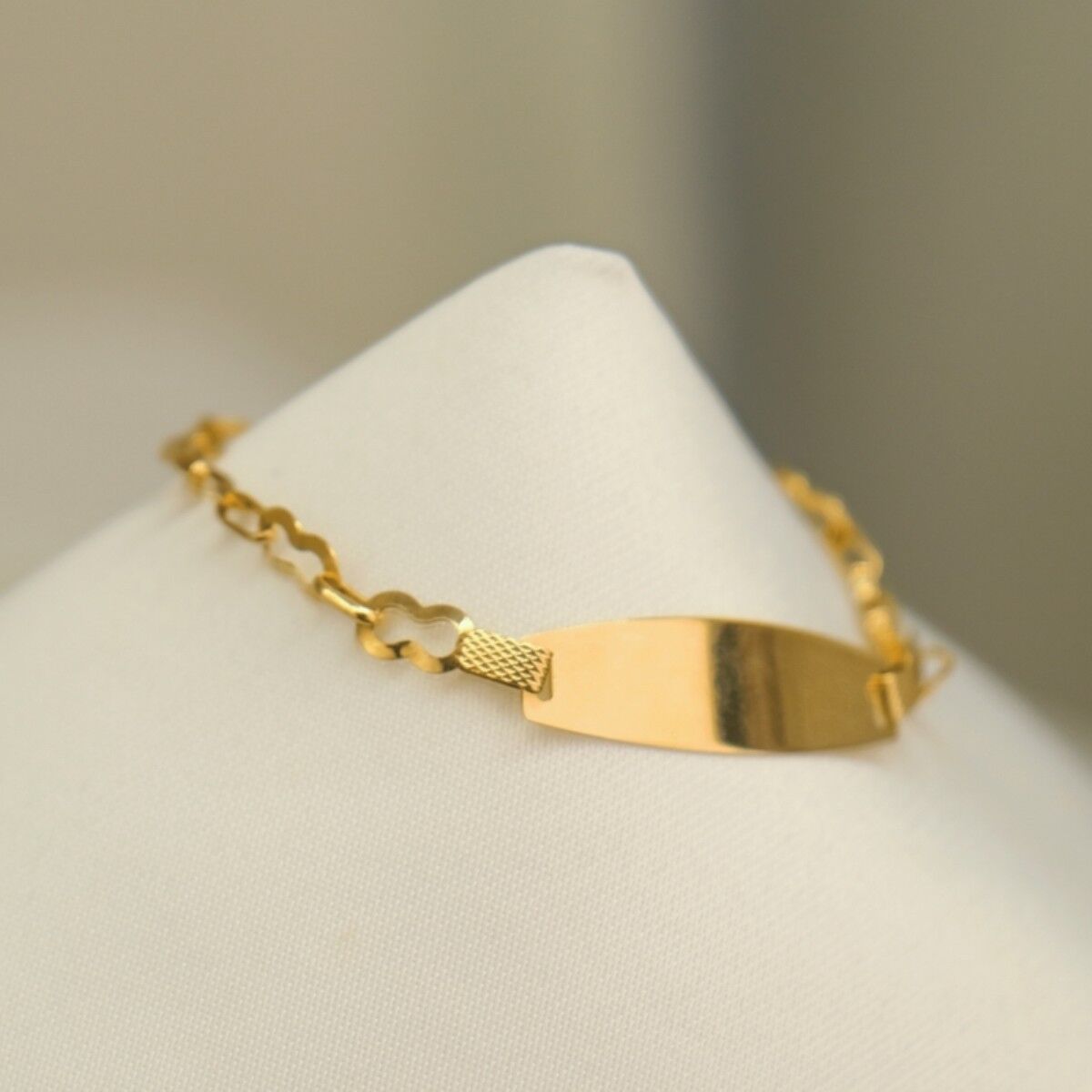 14 Ayar Beyaz Kedi Altın Künye