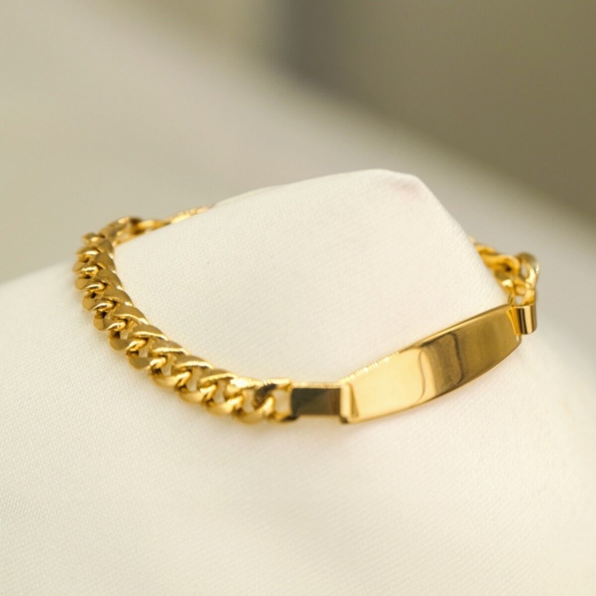 14 Ayar Gurmet Zincir Altın Künye Bileklik