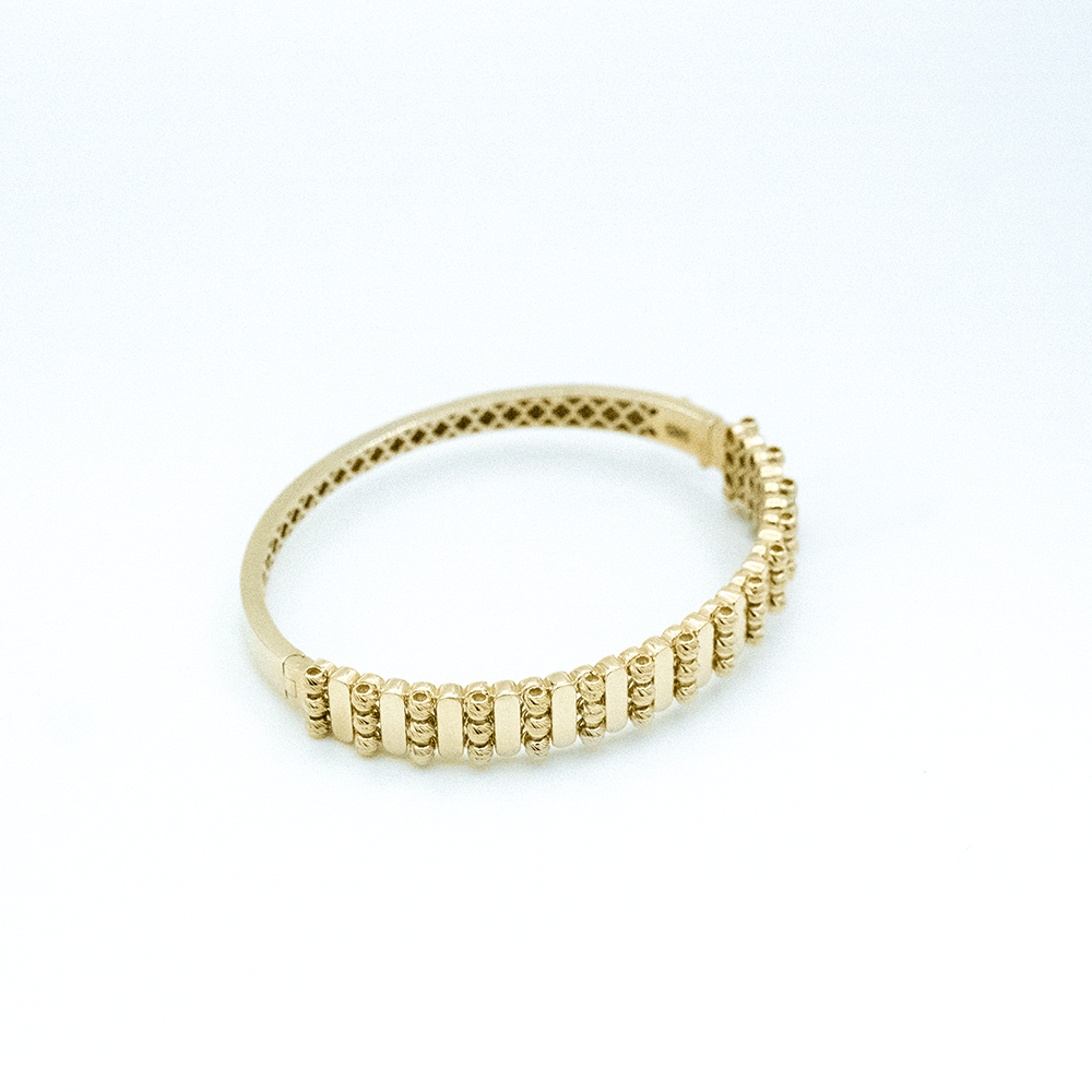 14 Ayar Dorika Toplu Detaylı Kelepçe Altın Bileklik