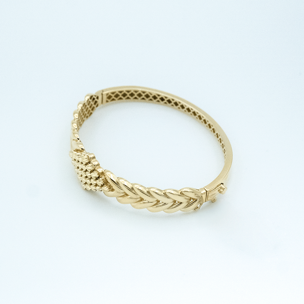 14 Ayar Dorikalı Ok Detaylı Kelepçe Altın Bileklik