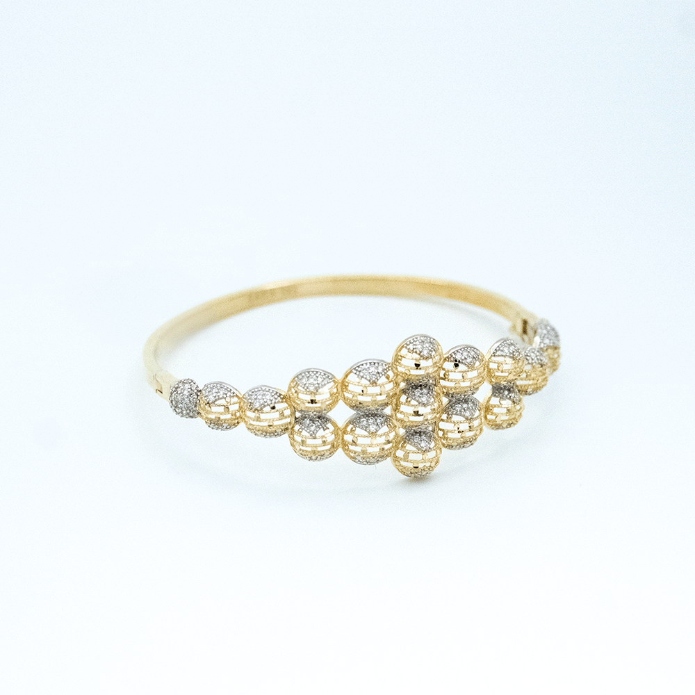 14 Ayar Taşlı Desenli Kesim Kelepçe Altın Bileklik