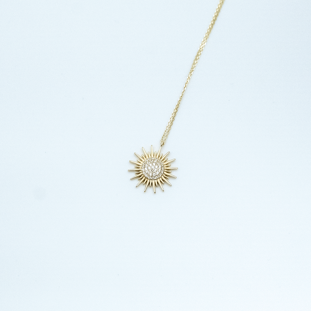 14 Ayar Taşlı Güneş Altın Kolye
