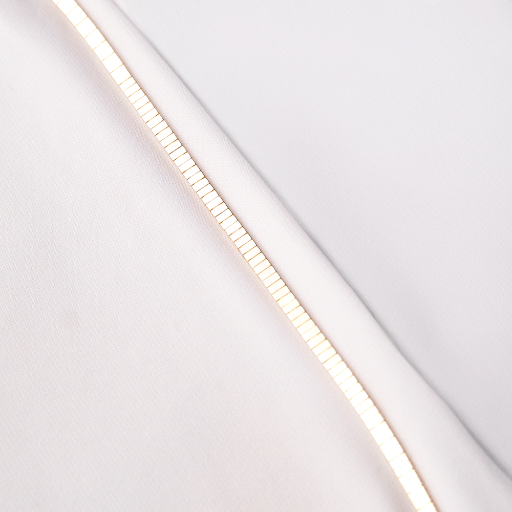 14 Ayar Dik Kare Sıralı Detaylı Altın Bileklik