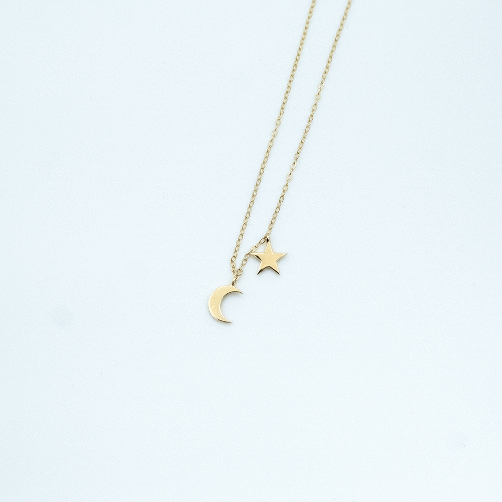 14 Ayar Yıldızlı ve Ay Detaylı Altın Kolye