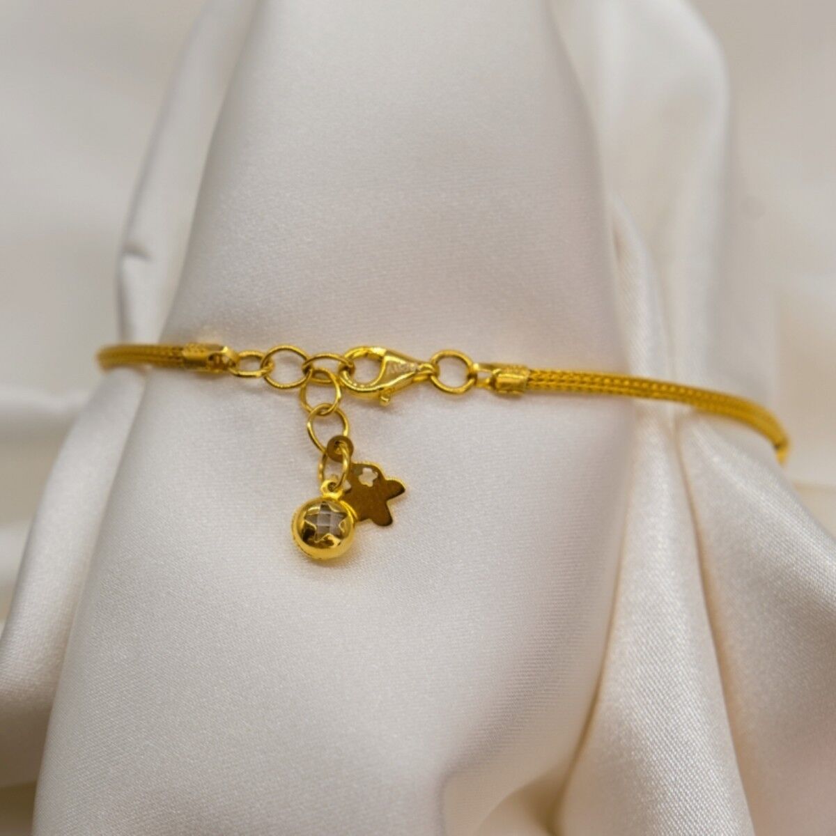 14 Ayar Dorika Çerçeveli Çeyrek Altınlı Bileklik