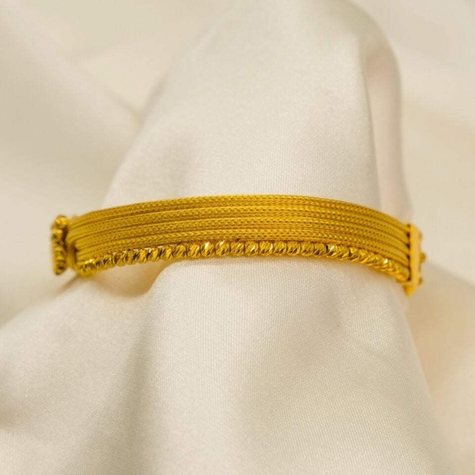 14 Ayar Gözde Anka Altın Bileklik