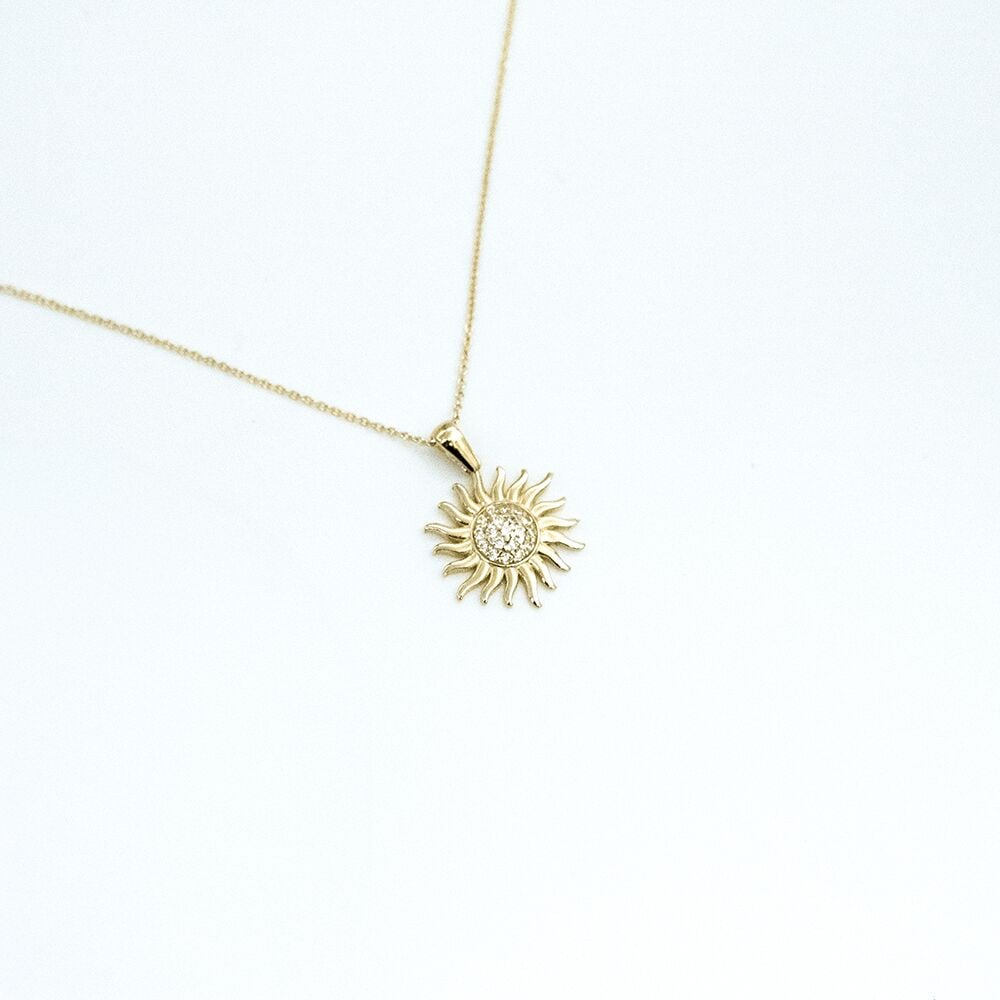 14 Ayar Taşlı Güneş Model Altın Kolye