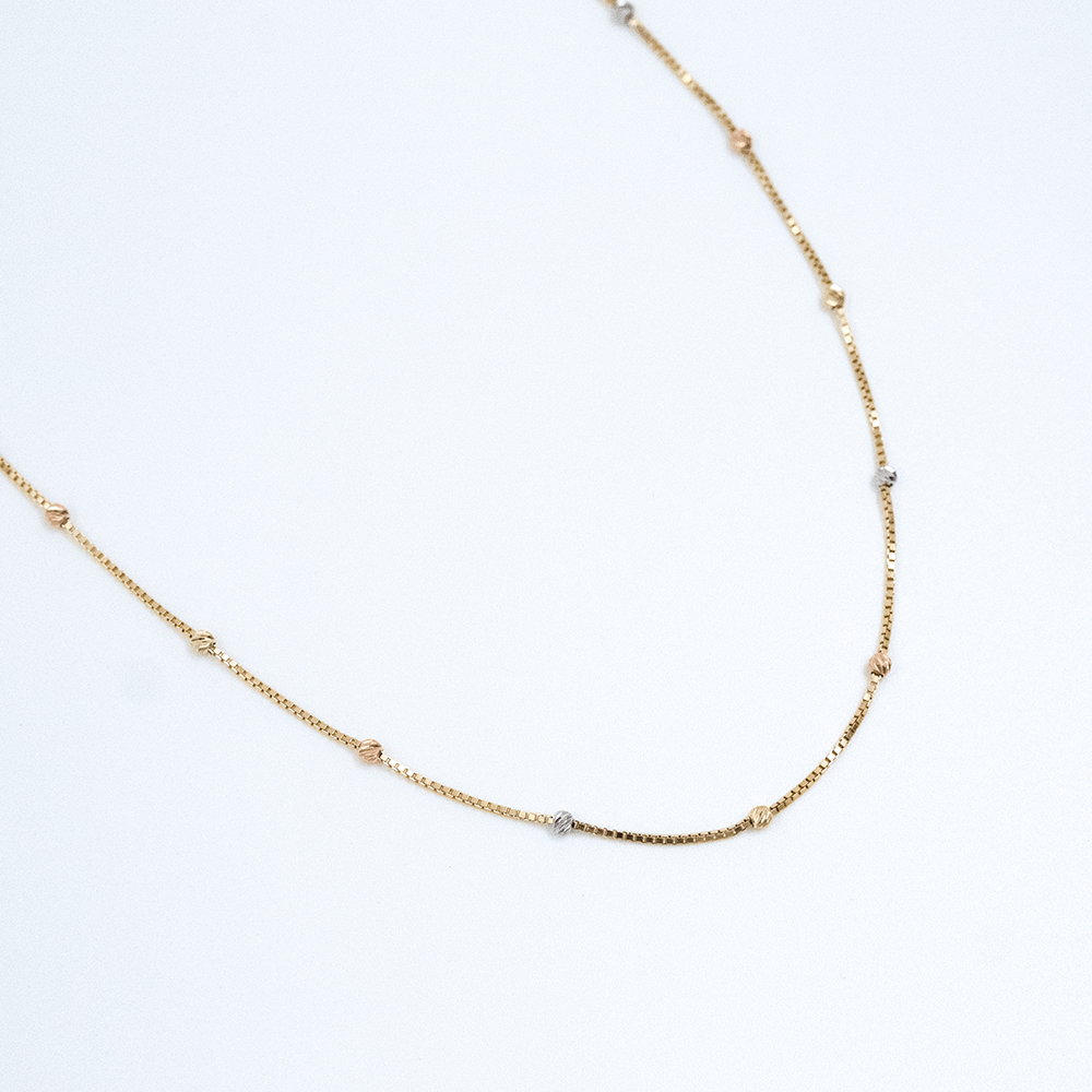 14 Ayar Kare Zincirli Top Sıralı Altın Kolye