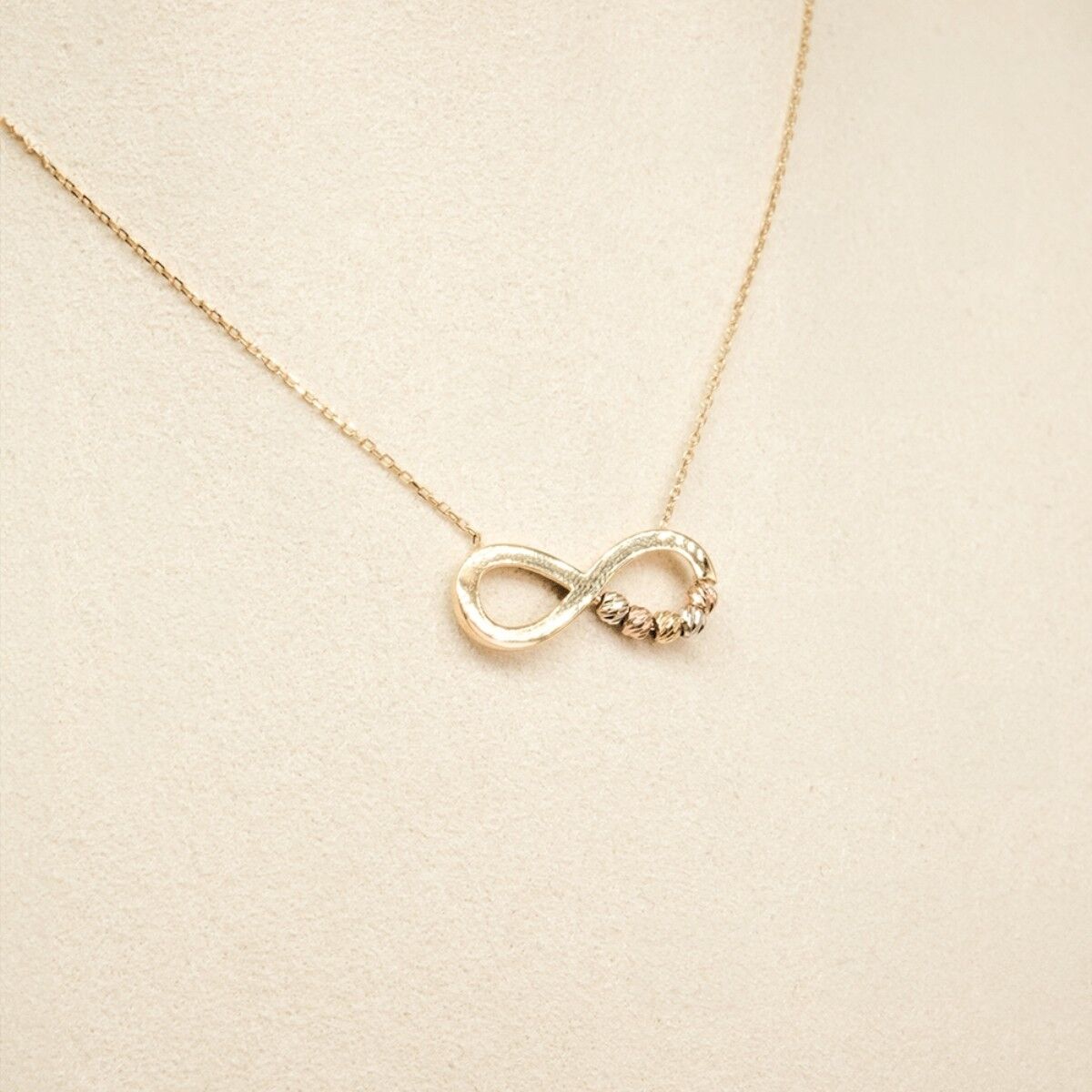 14 Ayar Sonsuzluk Dorikalı Altın Zincir Kolye