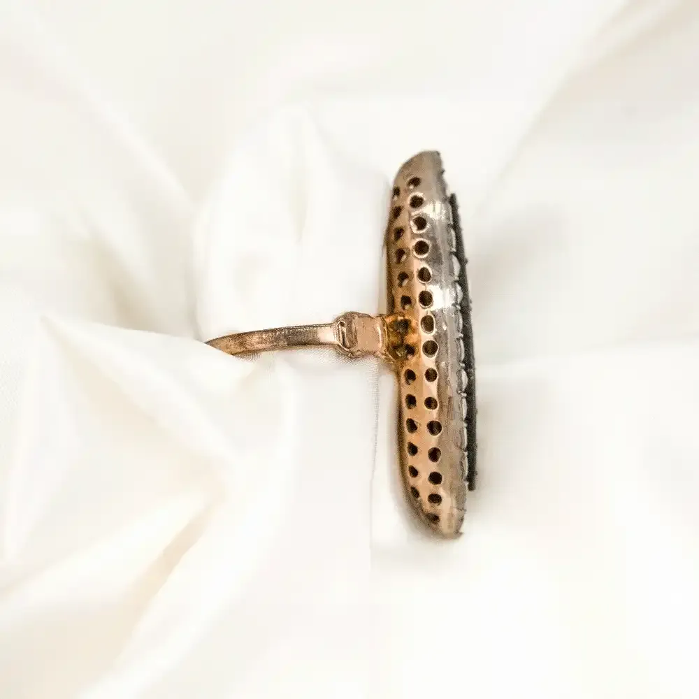 8 Ayar Meki̇k Model Elmas Yüzük