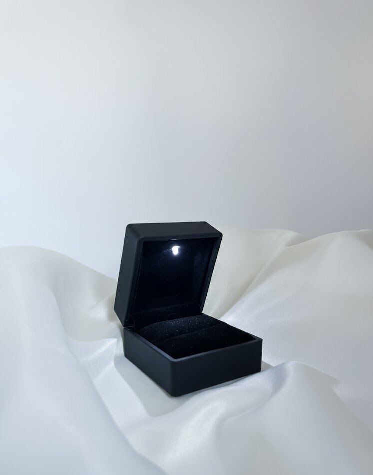 Işıklı Yüzük Kutusu