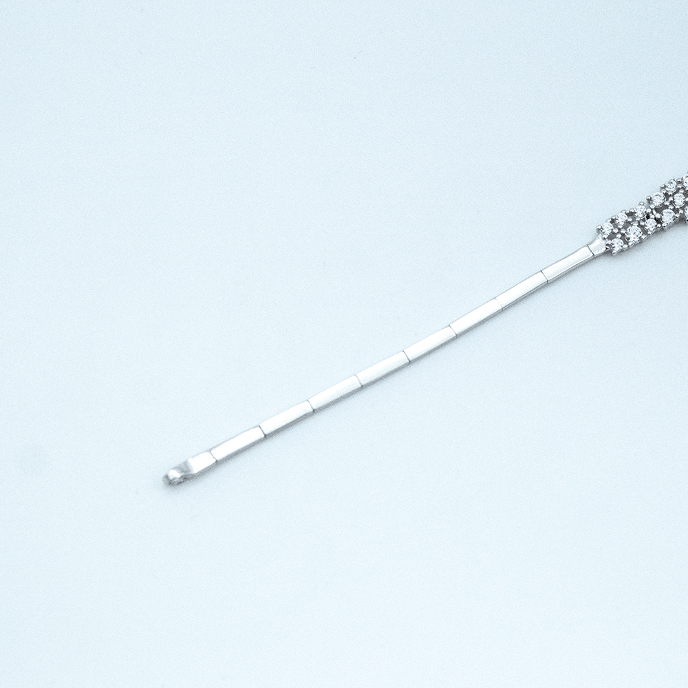 14 Ayar Taşlı Oval Kesim Beyaz Altın Bileklik