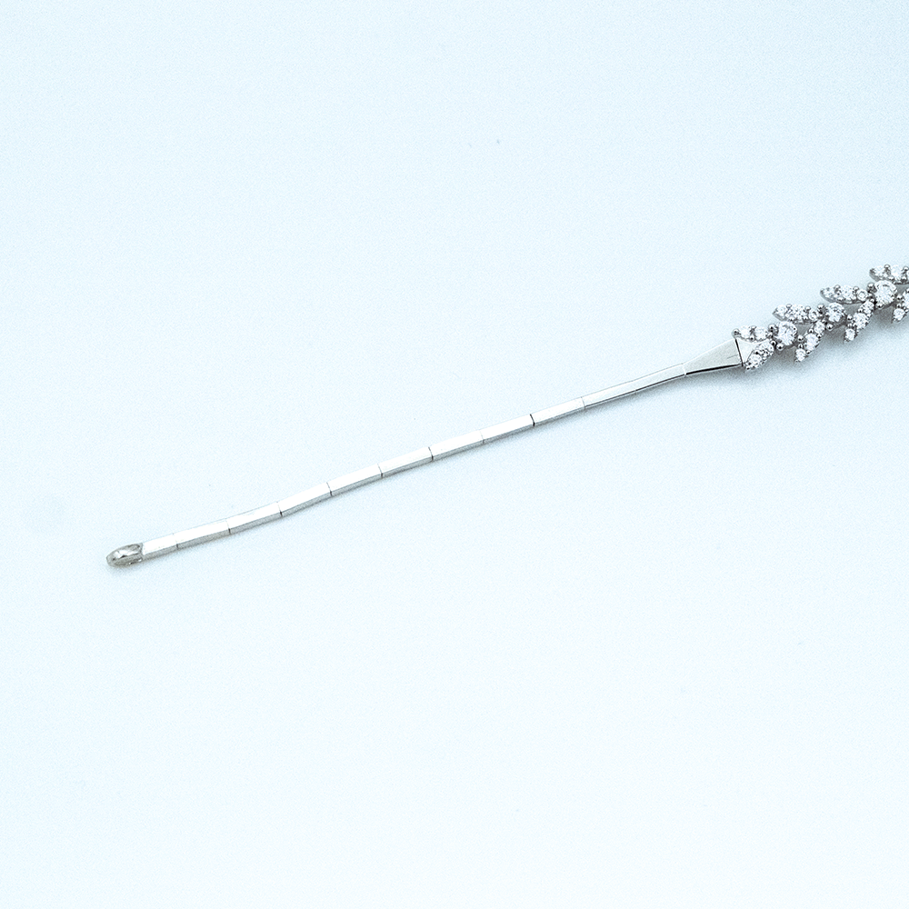 14 Ayar Çiçek Kesim Beyaz Altın Bileklik