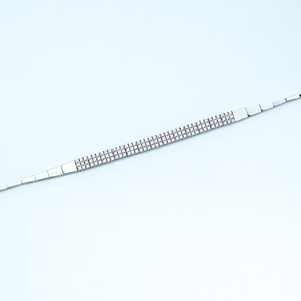 14 Ayar Üç Sıra Beyaz Taşlı Altın Bileklik