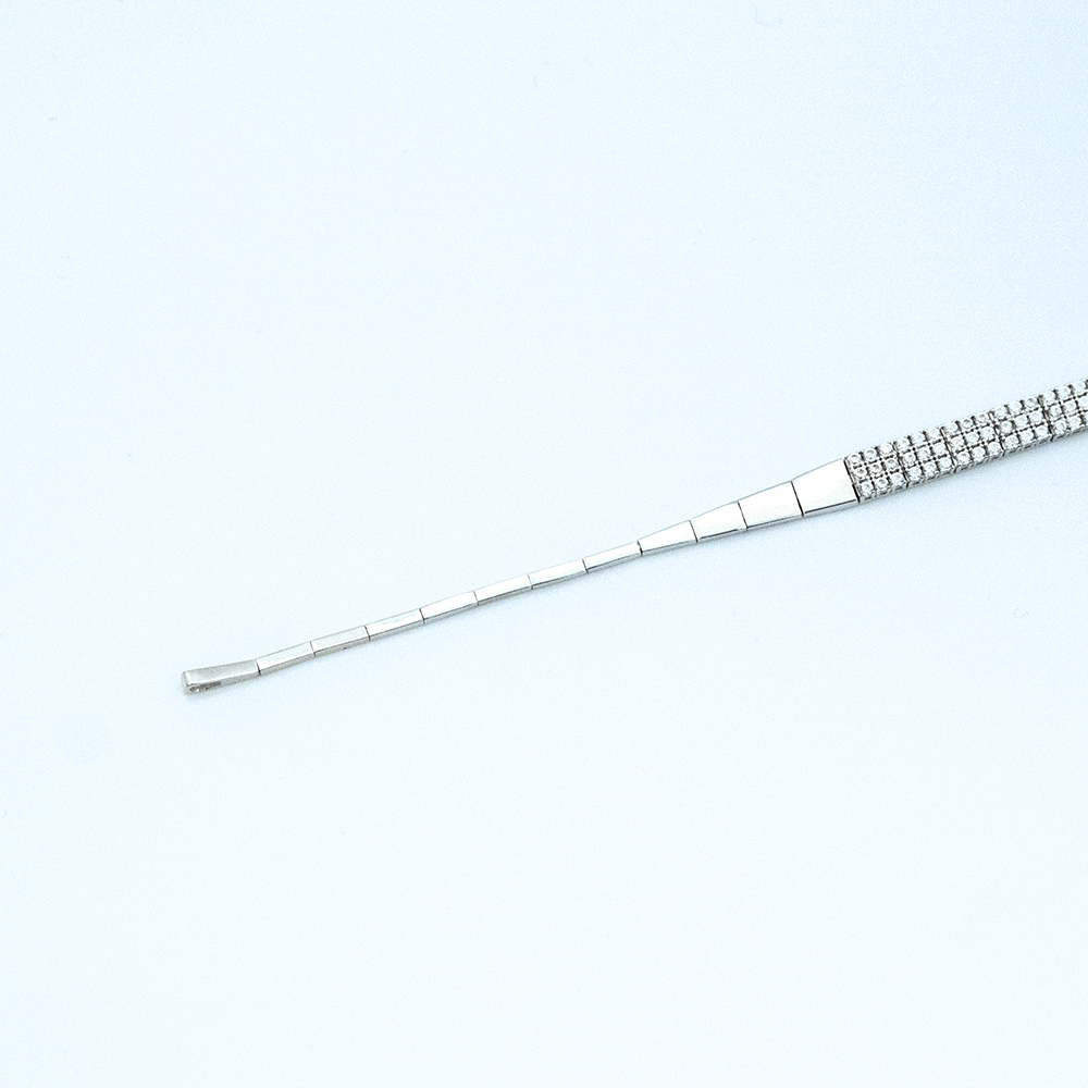 14 Ayar Üç Sıra Beyaz Taşlı Altın Bileklik